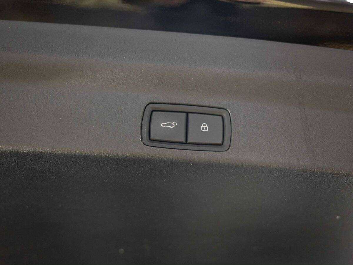 Li Auto (Lixiang) L7 2024