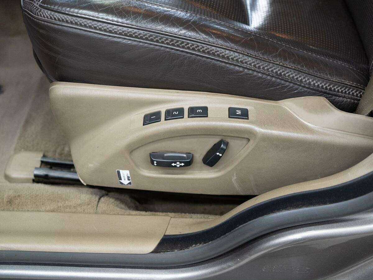 Volvo XC70 2008