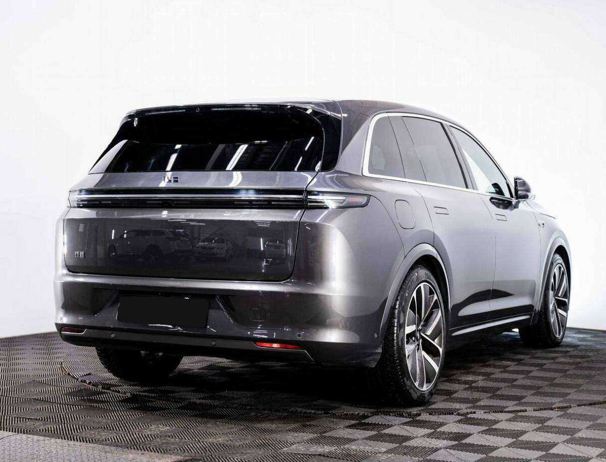 Li Auto (Lixiang) L7