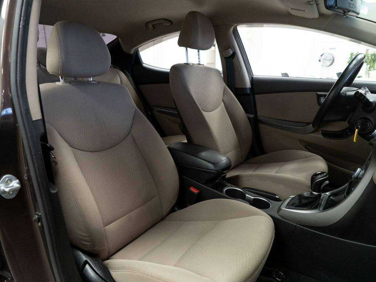 Hyundai Elantra 2014
