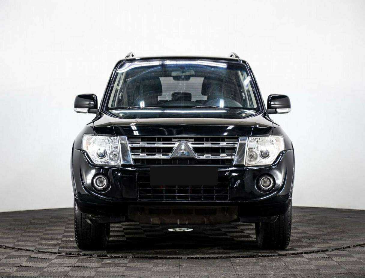 Mitsubishi Pajero 2011