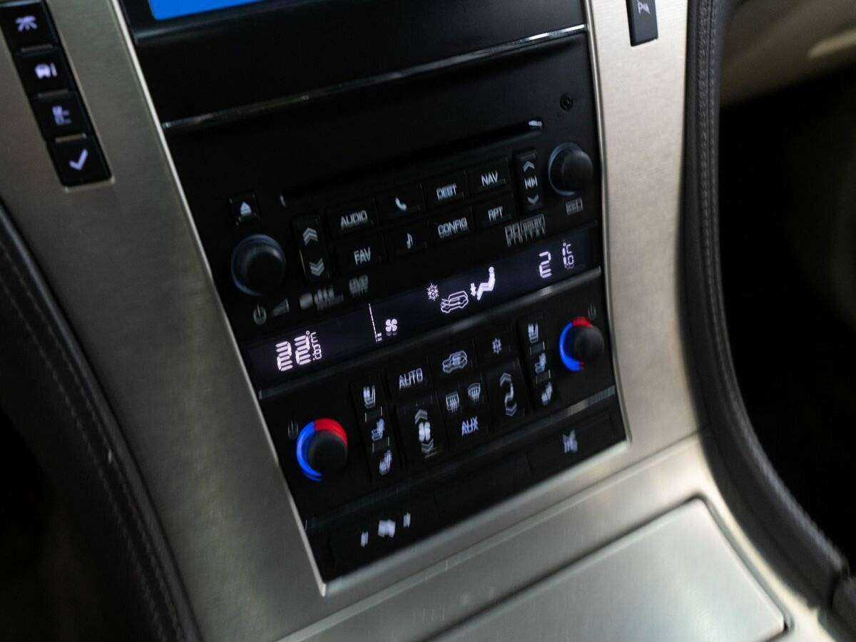 Cadillac Escalade 2011