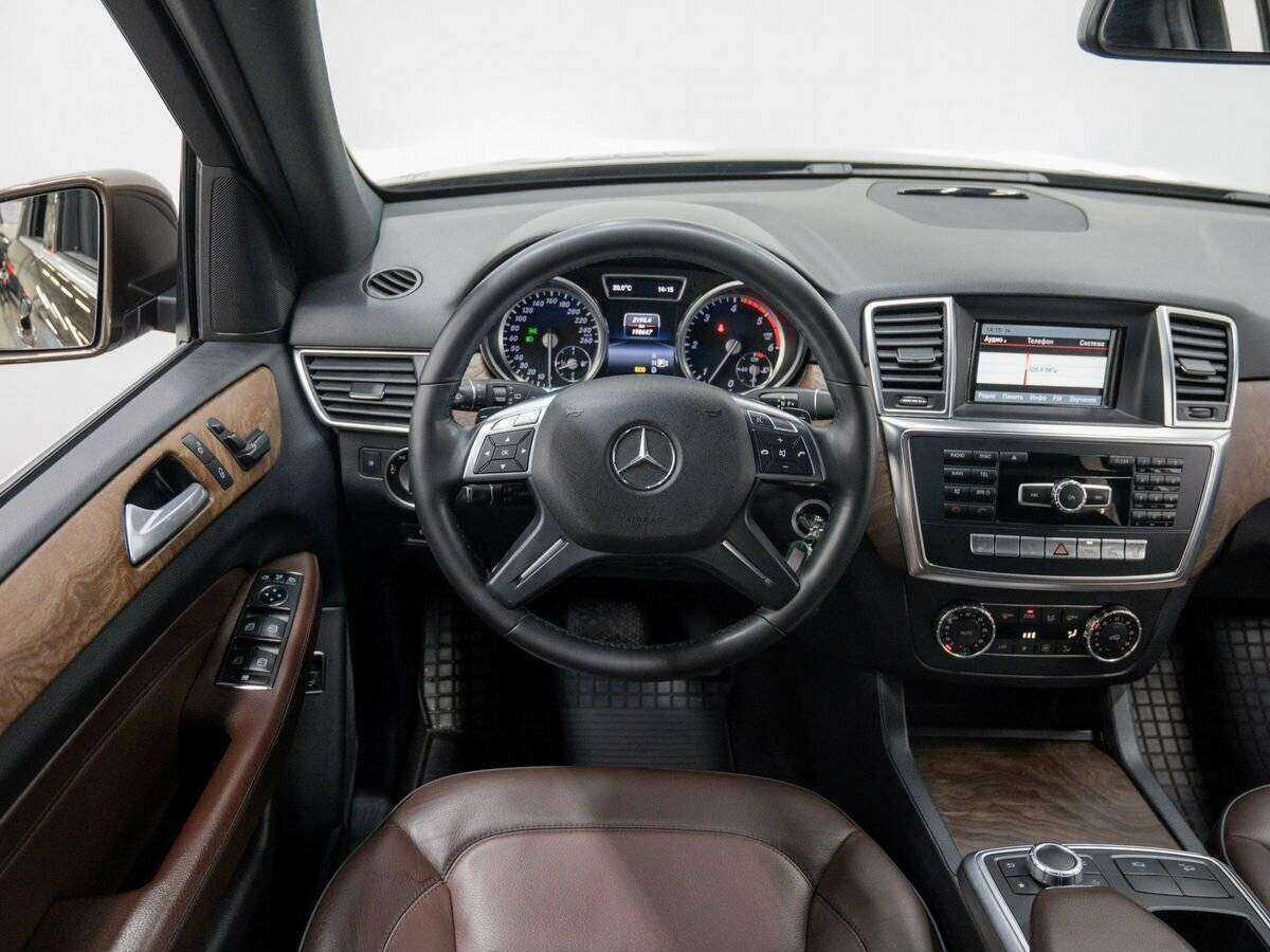 Mercedes-Benz M-Класс 2013
