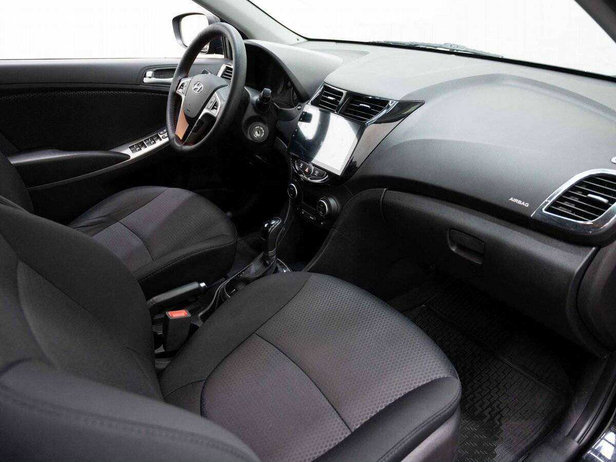 Hyundai Solaris 2016