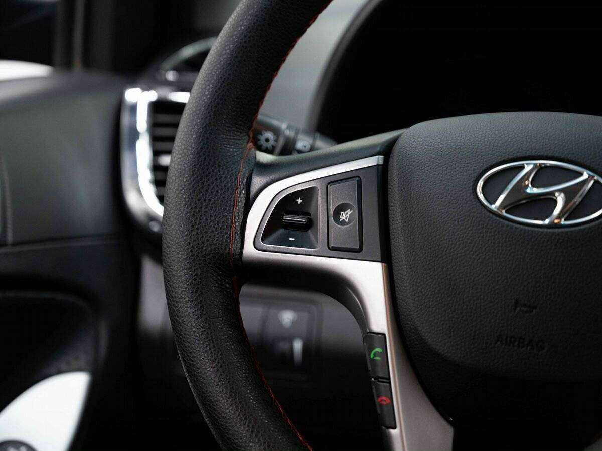 Hyundai Solaris 2016