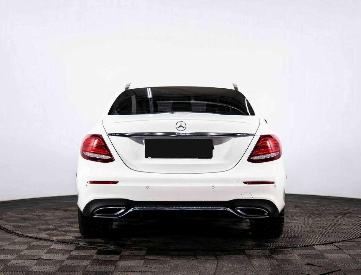 Mercedes-Benz E-Класс