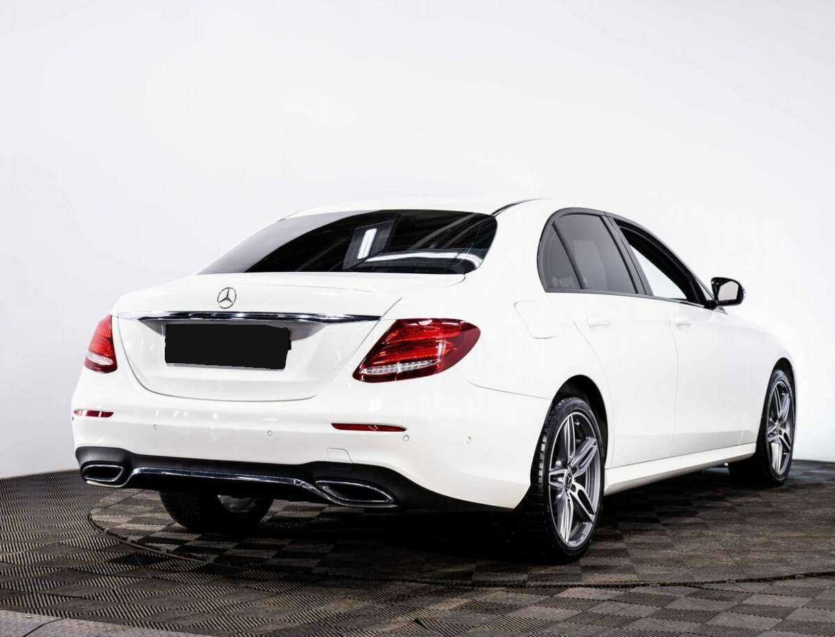 Mercedes-Benz E-Класс