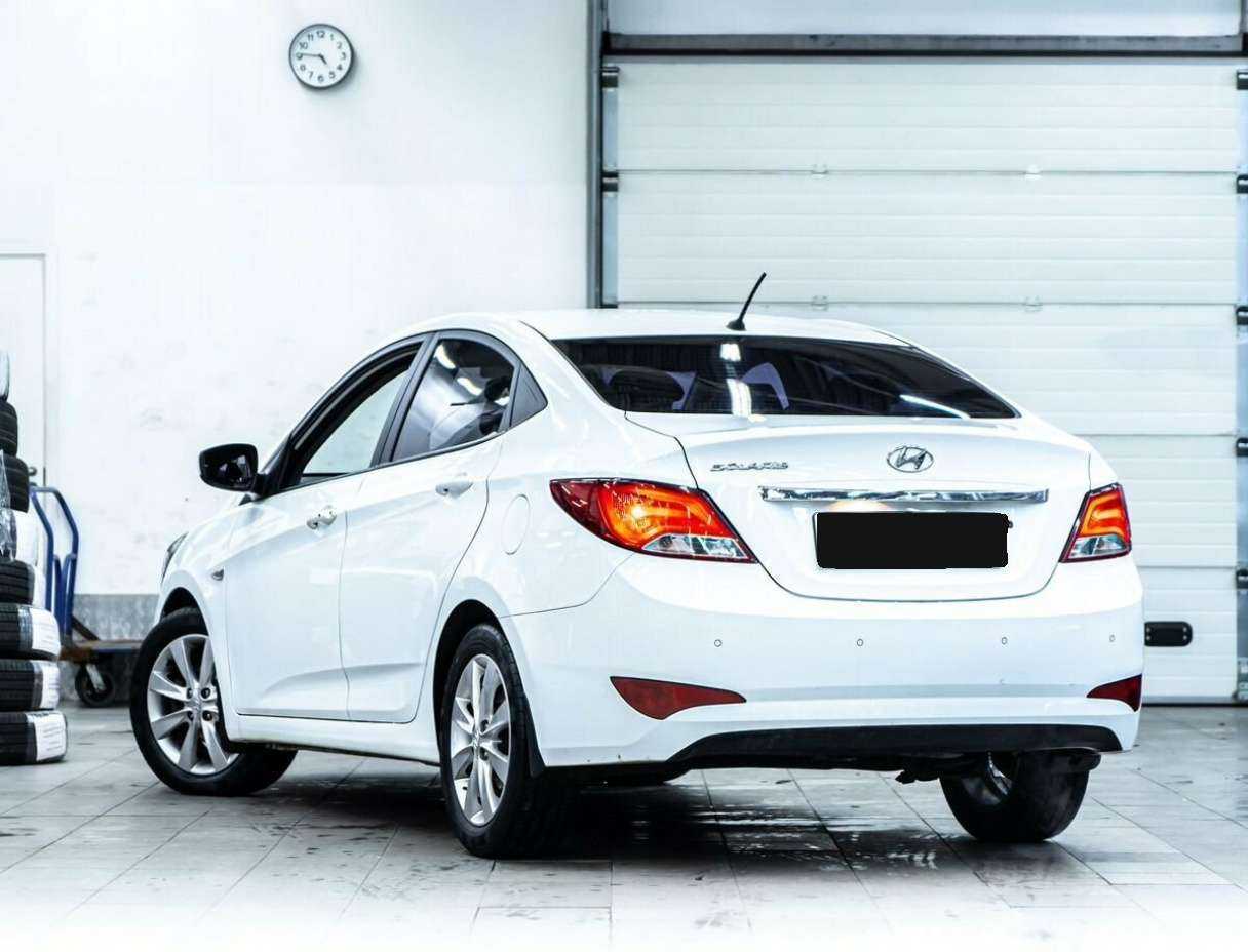 Hyundai Solaris 2015