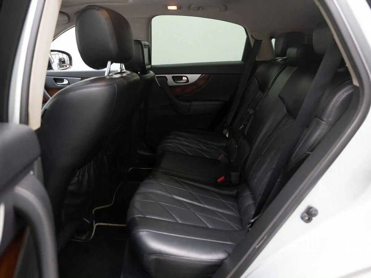 Infiniti FX 2012