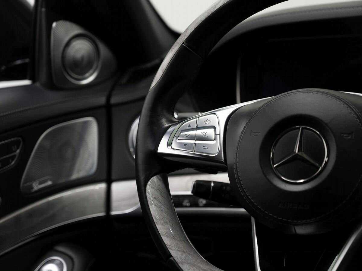 Mercedes-Benz S-Класс 2015