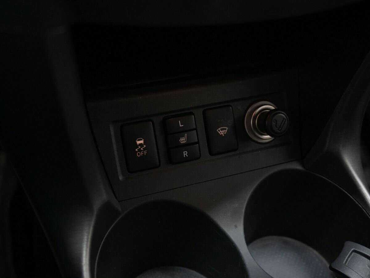 Toyota RAV4 2011