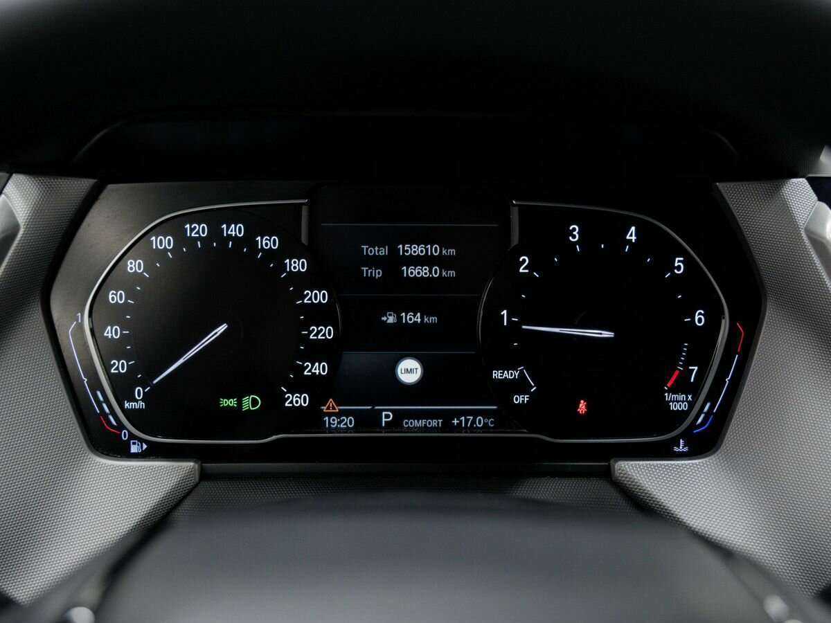 BMW 1 серии 2019