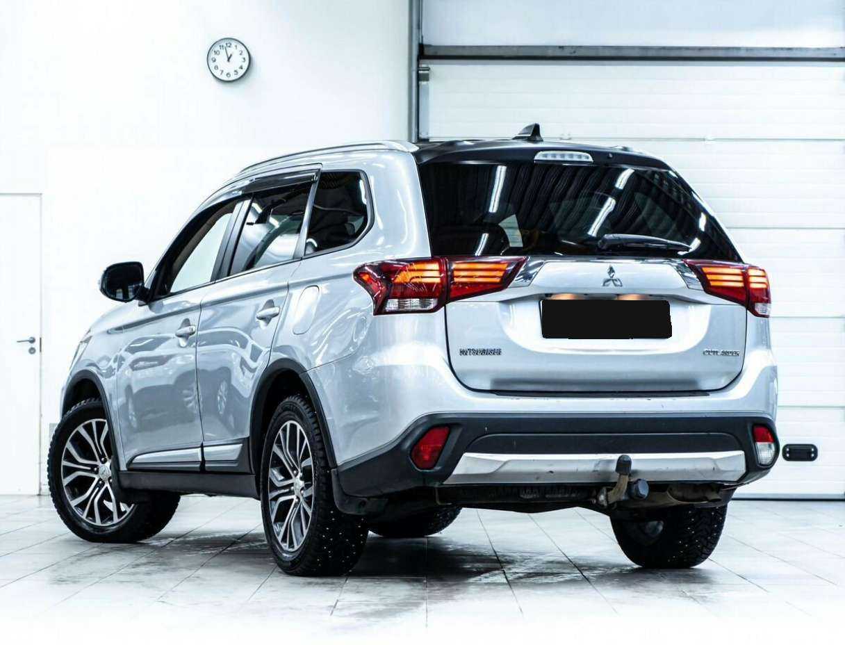 Mitsubishi Outlander 2017