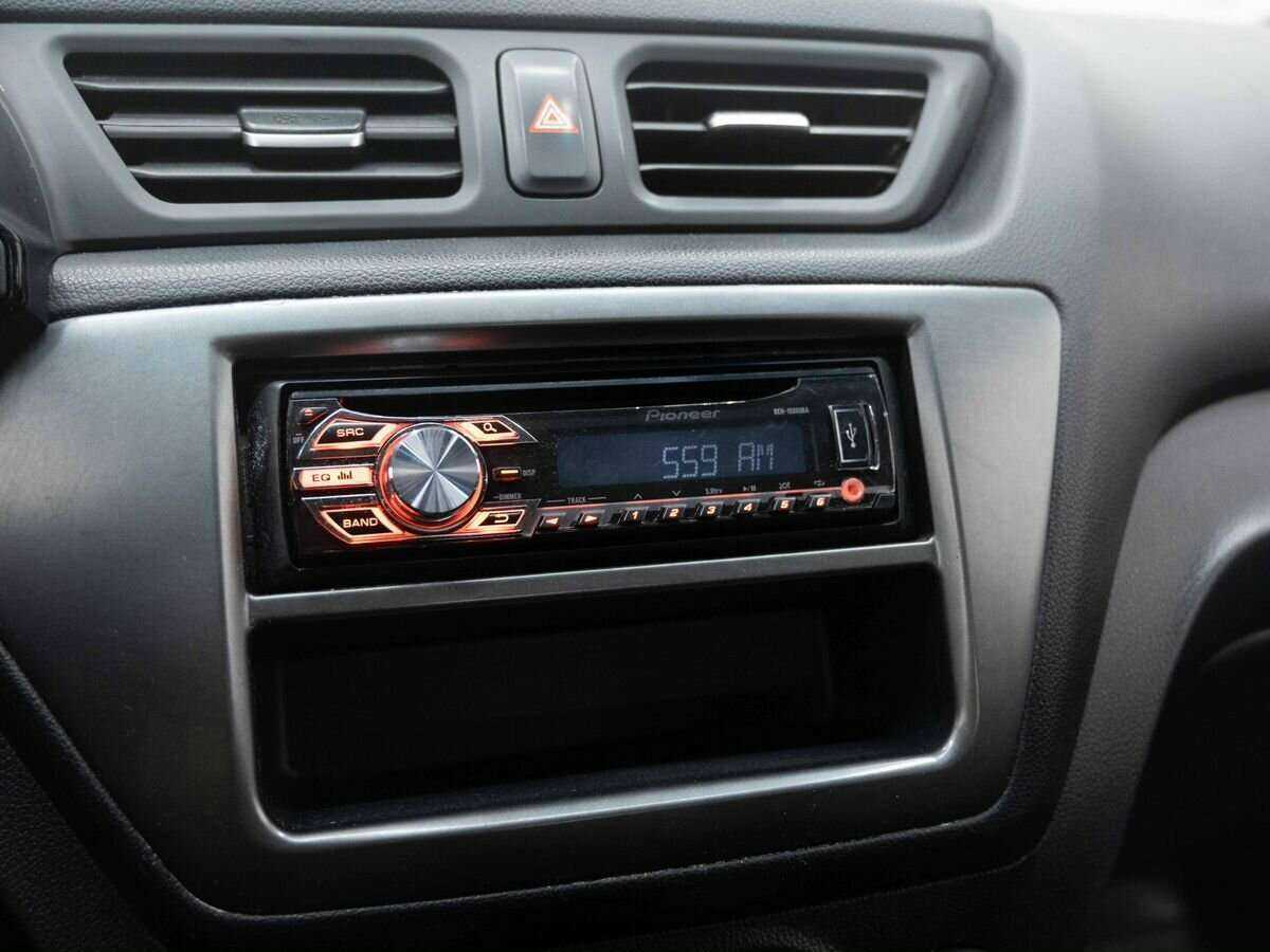 Kia Rio 2013