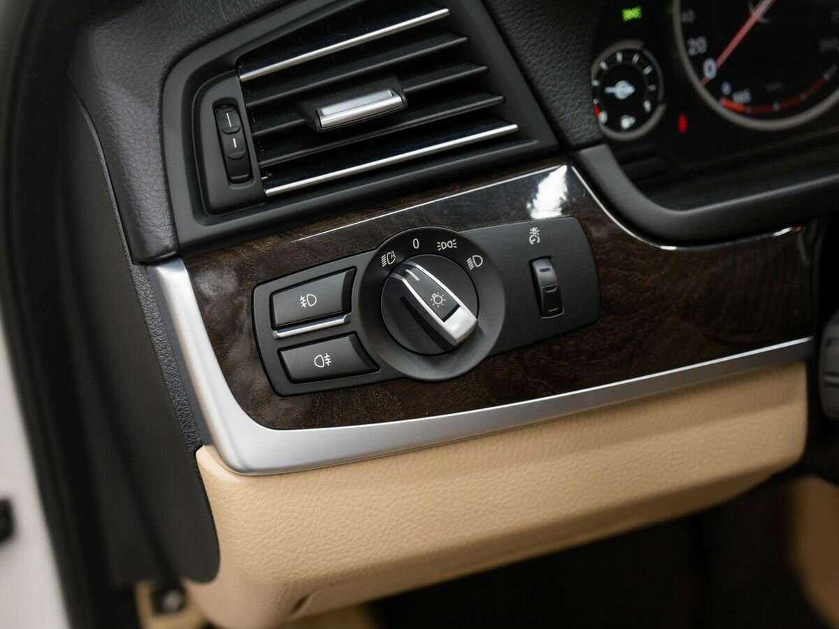 BMW 5 серии 2015