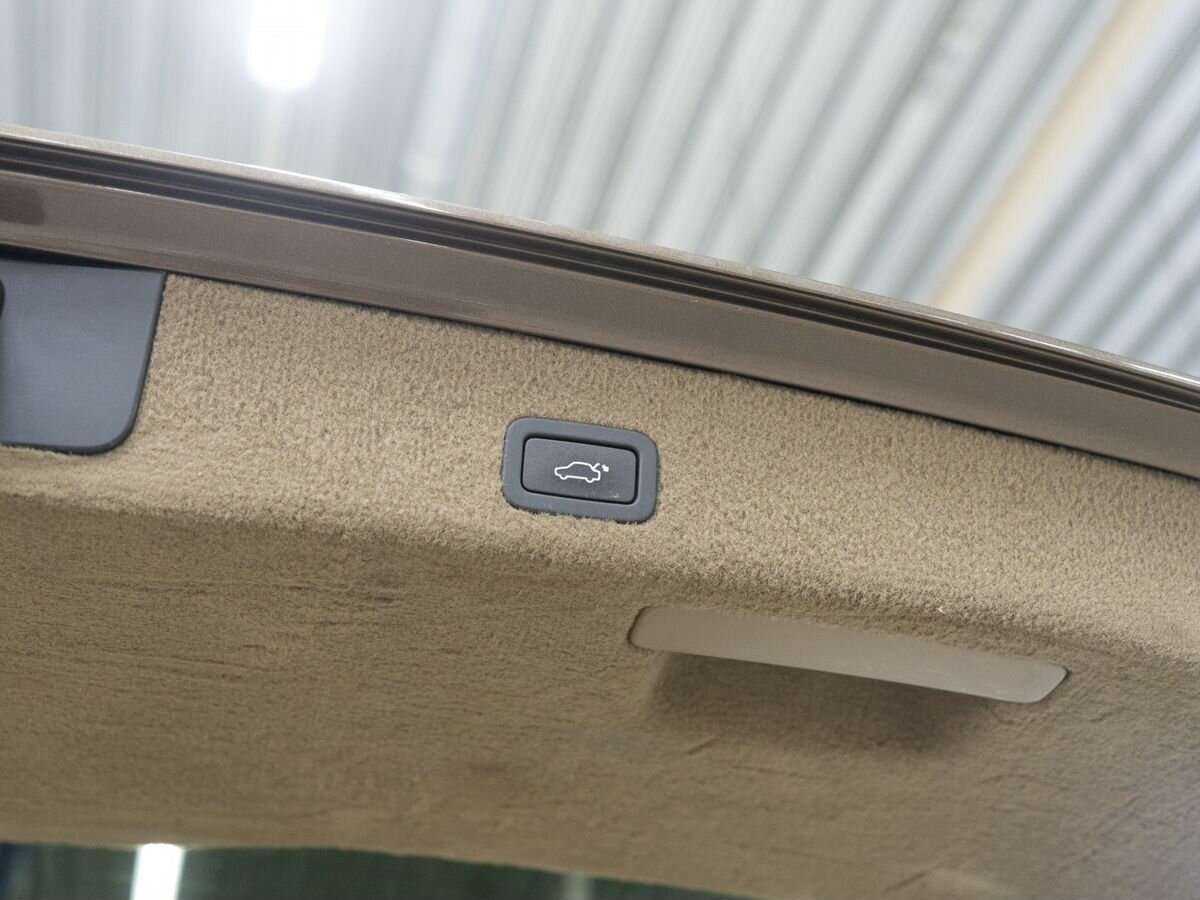 Volvo XC70 2012