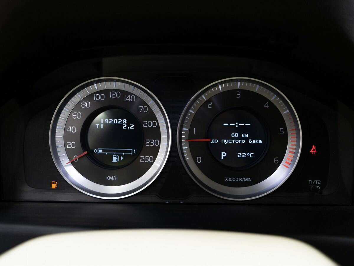 Volvo XC70 2012