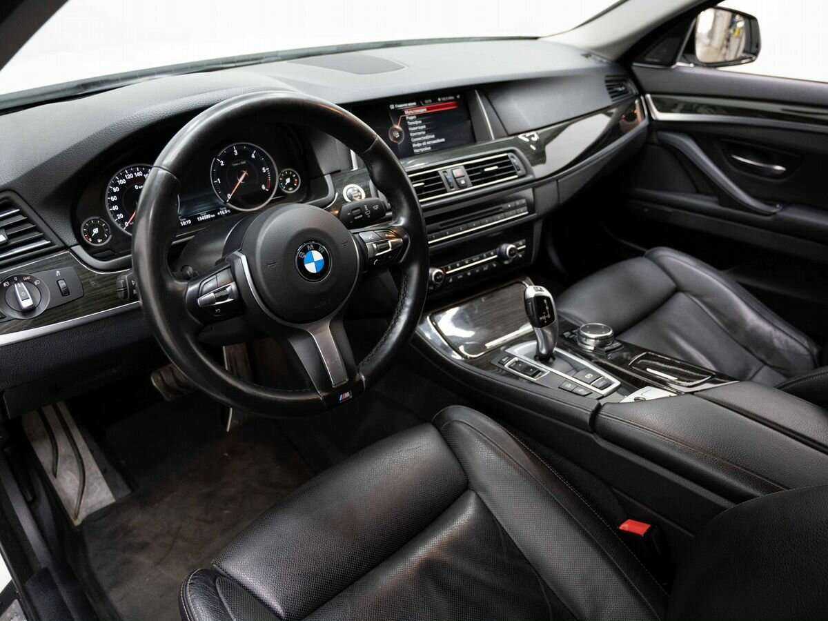BMW 5 серии 2016
