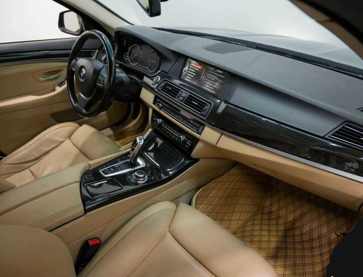 BMW 5 серии 2013