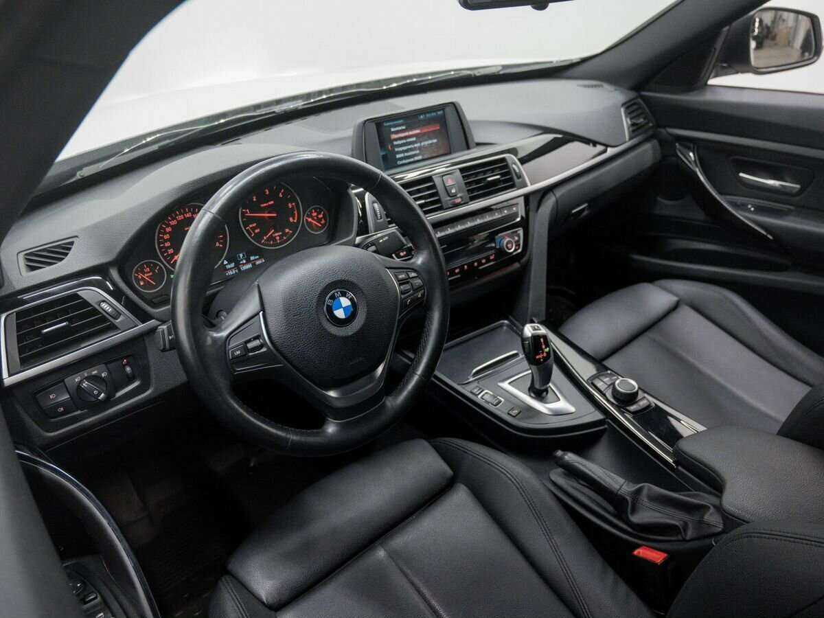 BMW 3 серии 2017