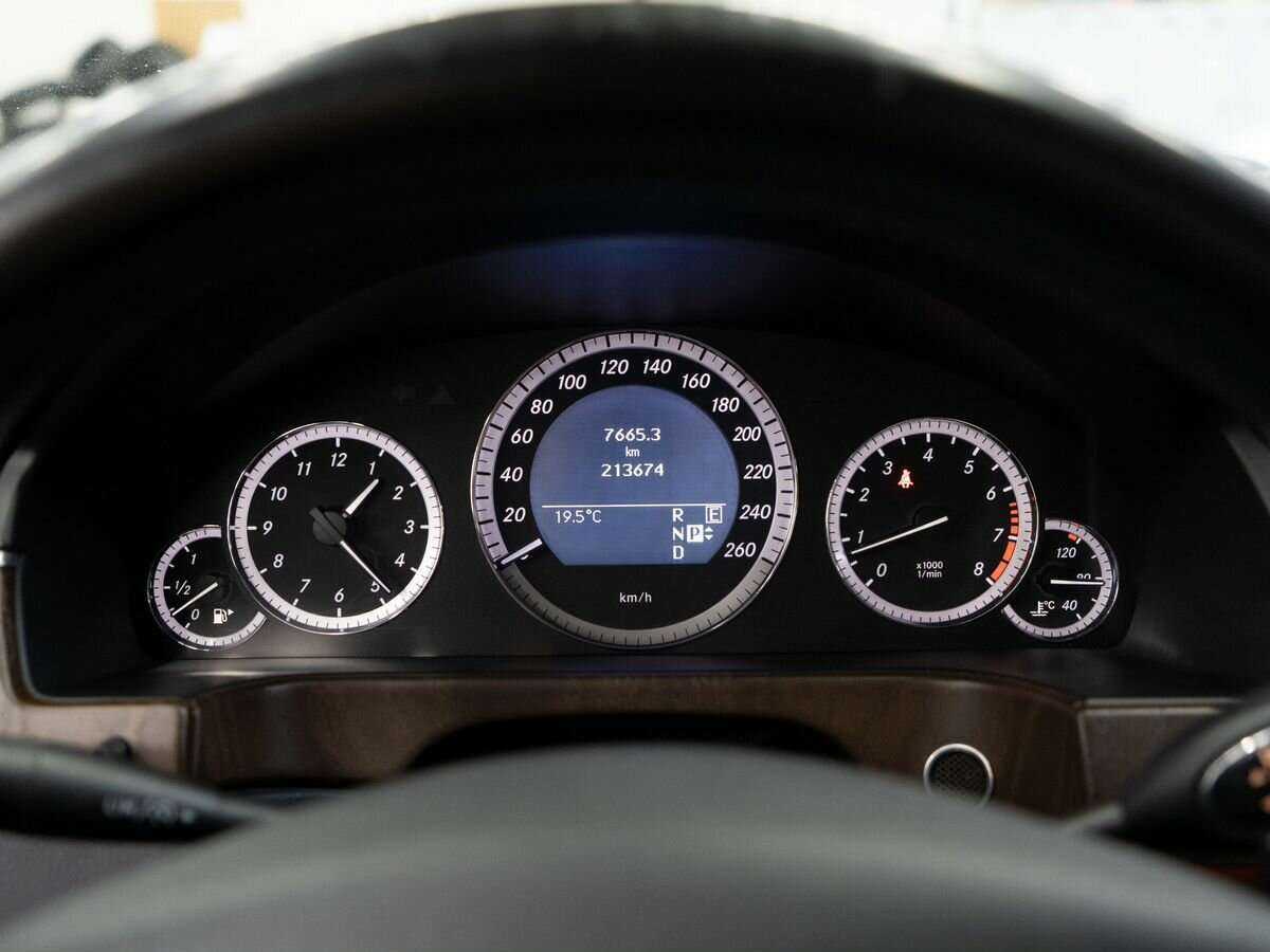 Mercedes-Benz E-Класс