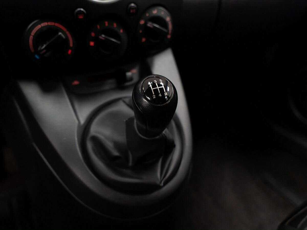 Mazda 2 2008