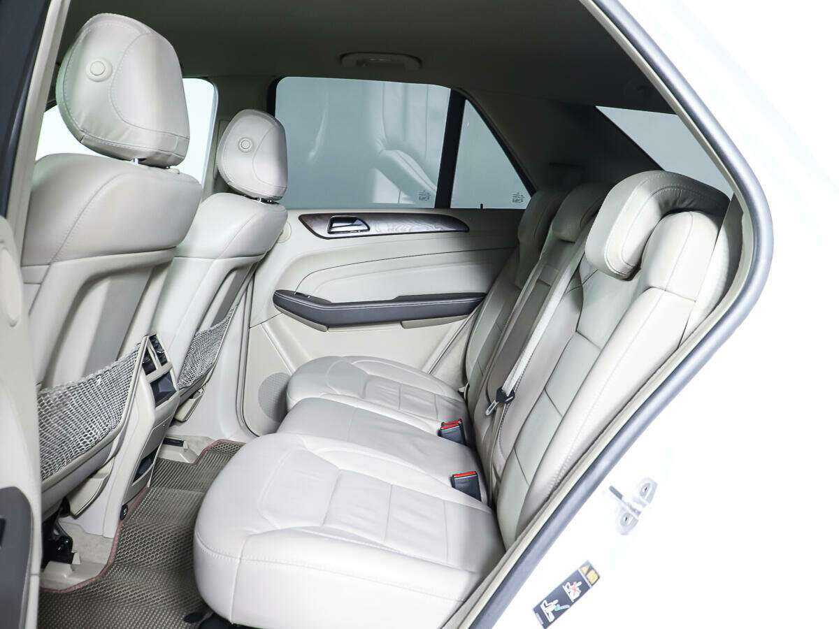 Mercedes-Benz M-Класс 2014