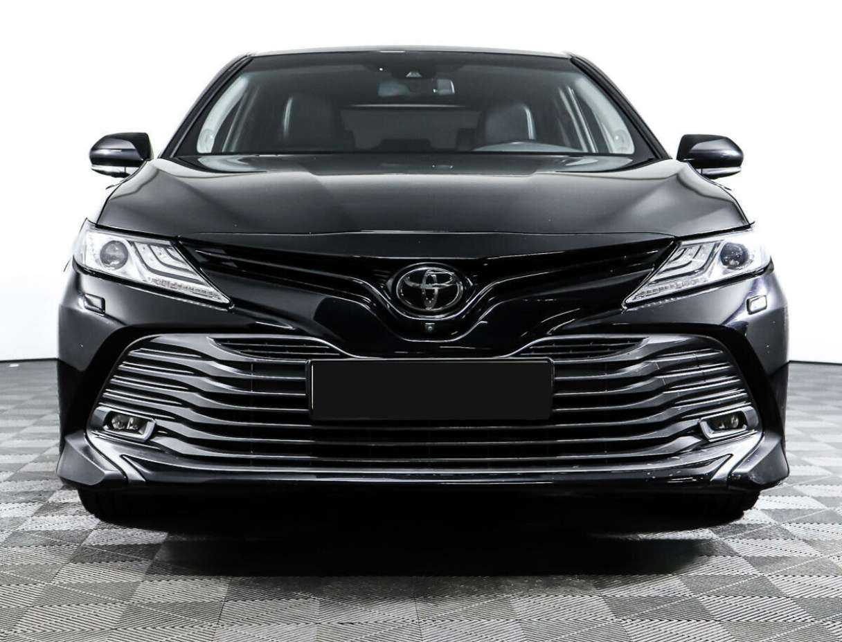 Toyota Camry 2019