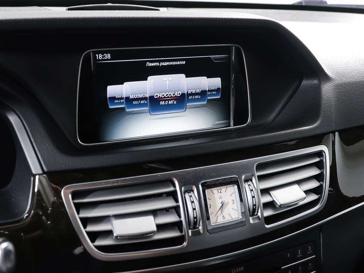 Mercedes-Benz E-Класс 2015