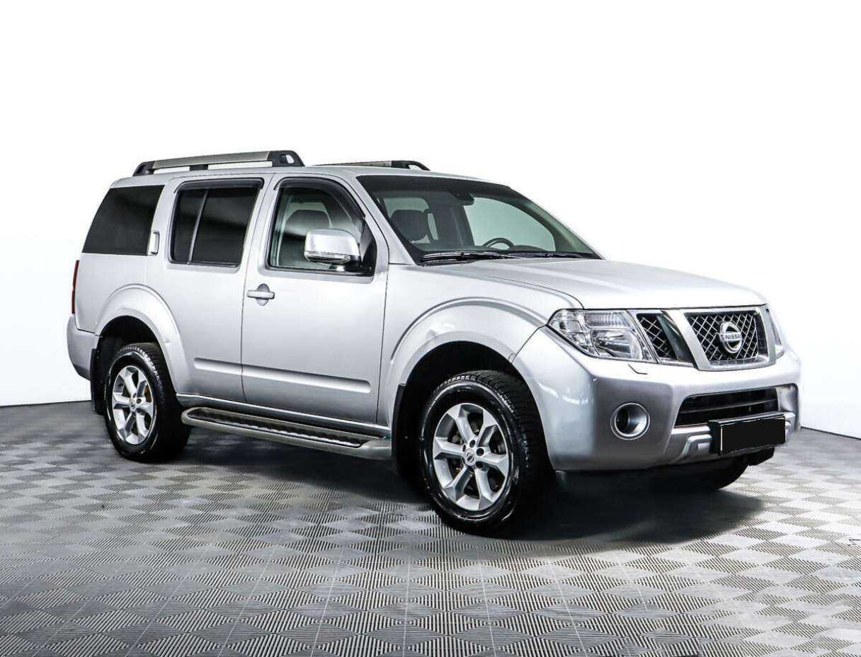 Nissan Pathfinder 2012