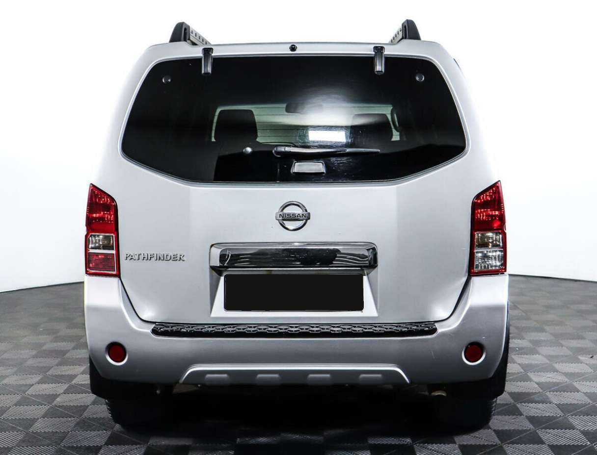 Nissan Pathfinder 2012