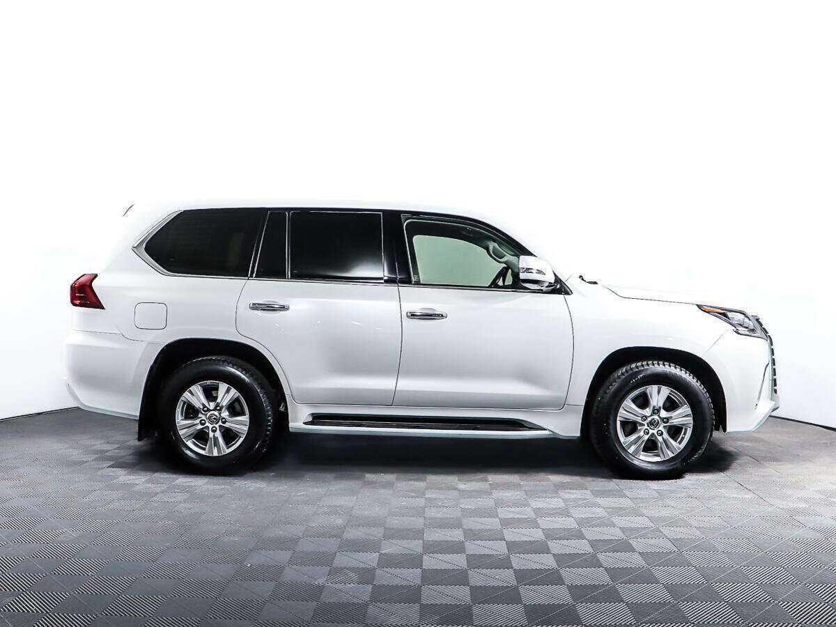 Lexus LX 2016