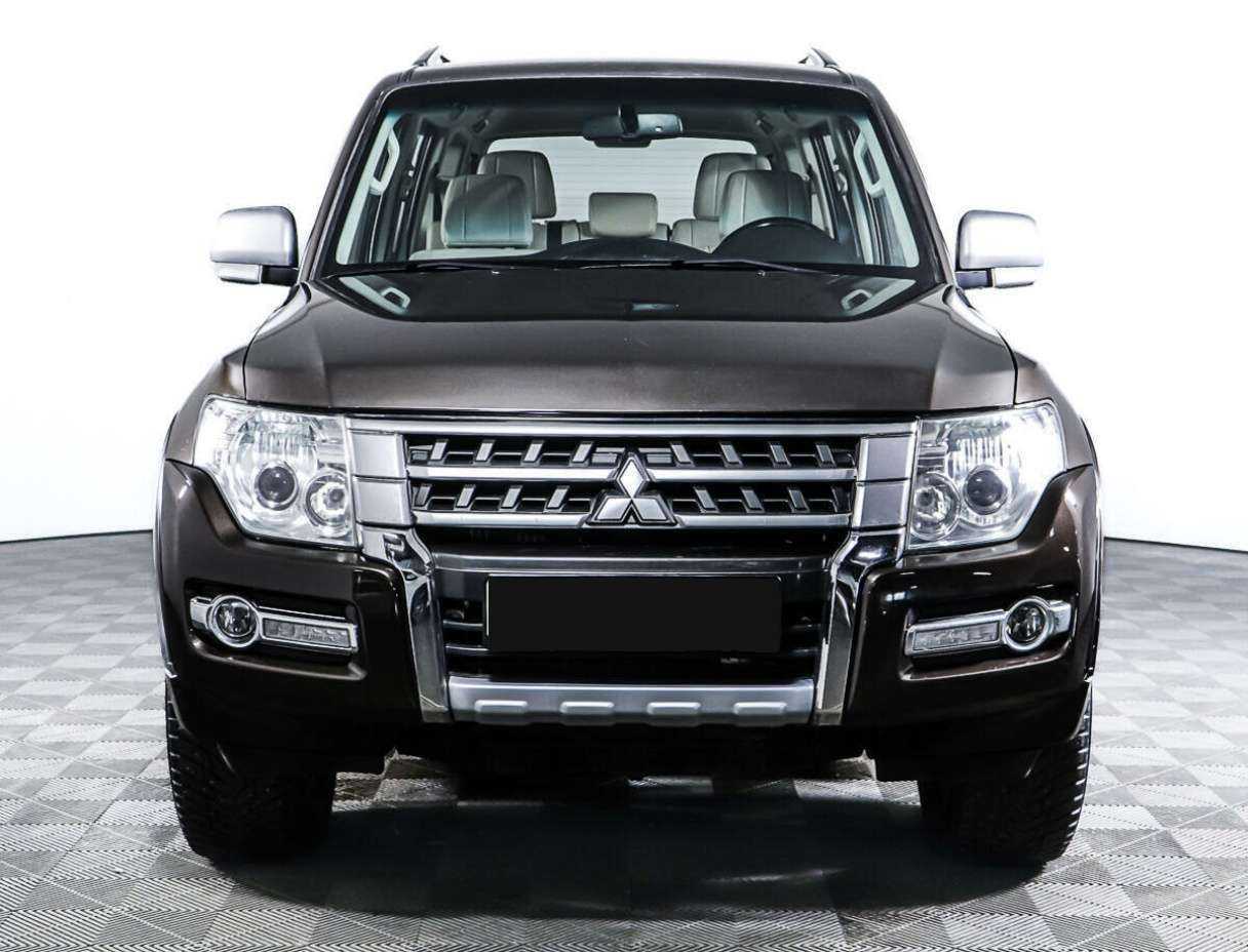 Mitsubishi Pajero 2017