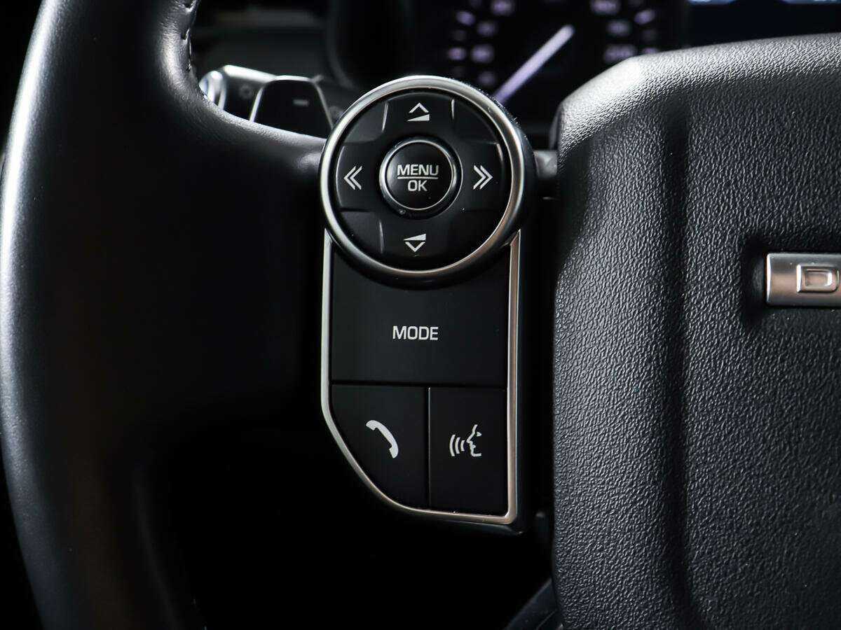 Land Rover Discovery 2018