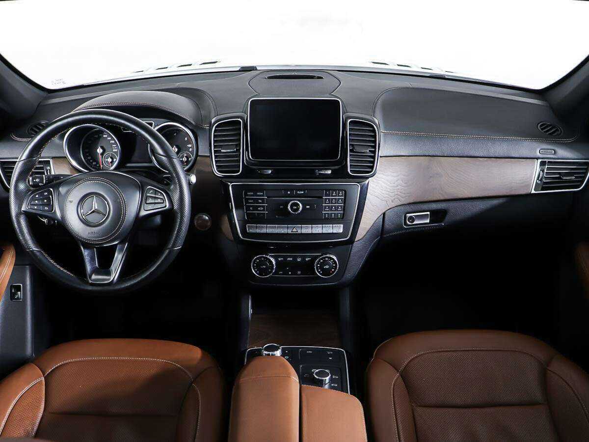 Mercedes-Benz GLE 2015