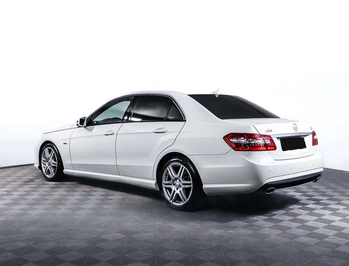 Mercedes-Benz E-Класс