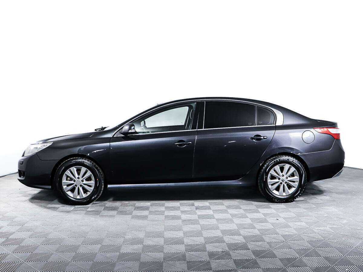 Renault Latitude 2012