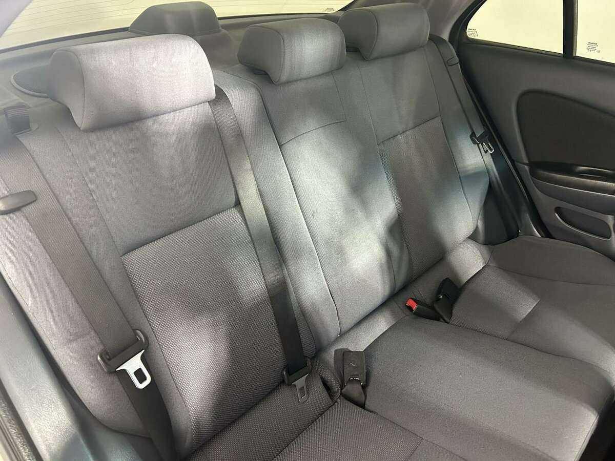 Nissan Almera 2005