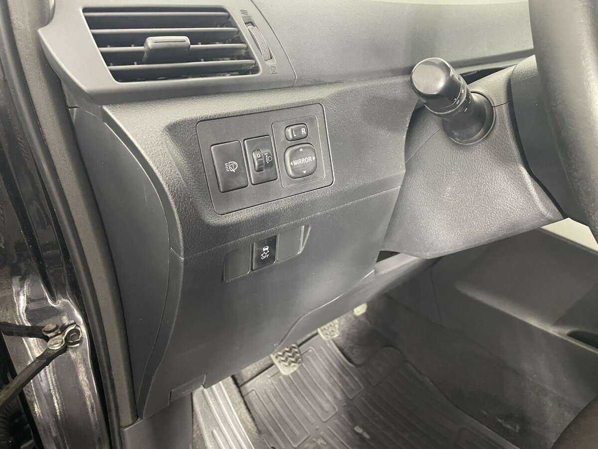 Toyota Verso 2011