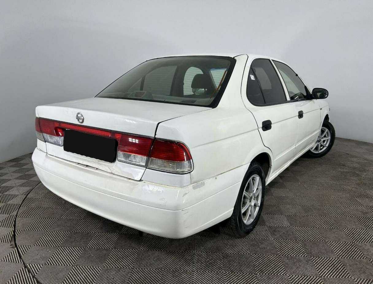 Nissan Sunny