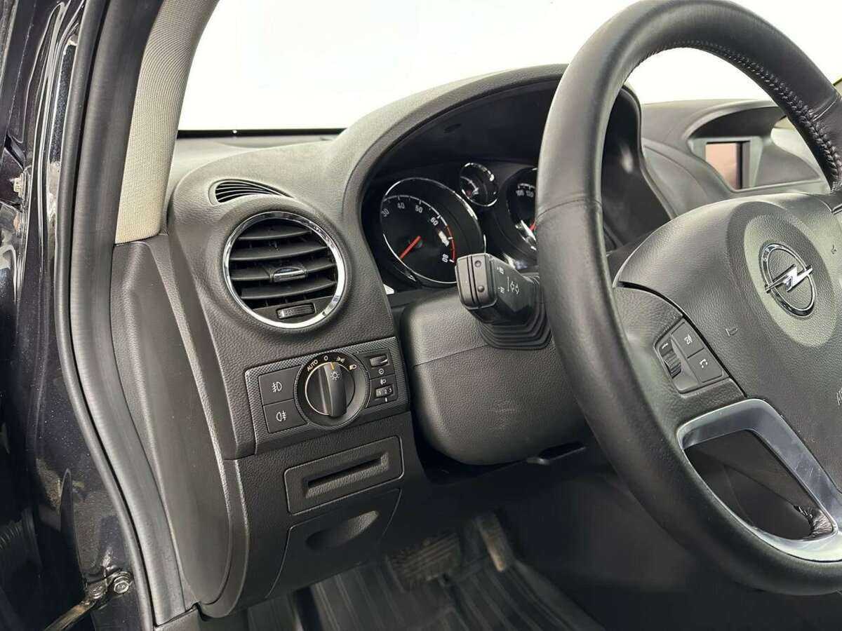 Opel Antara 2013