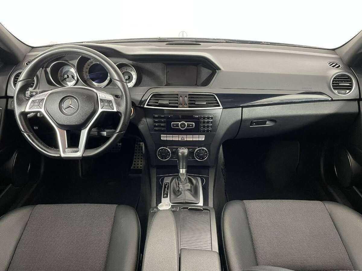 Mercedes-Benz C-Класс