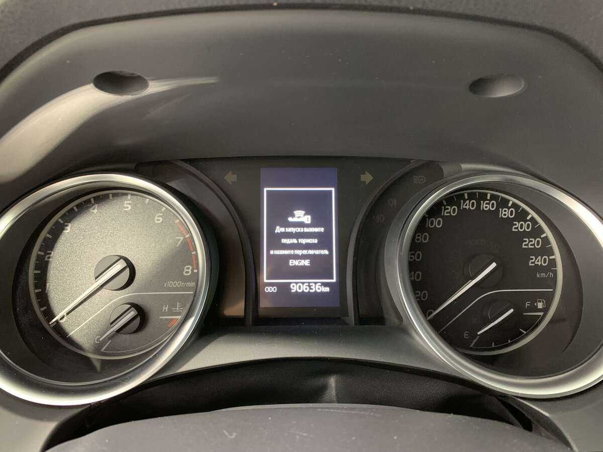 Toyota Camry 2019