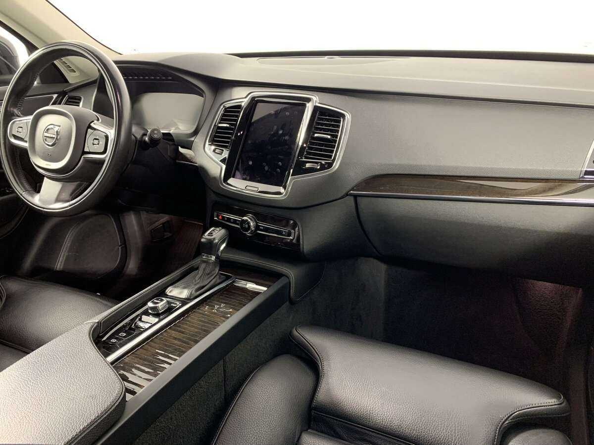 Volvo XC90 2016
