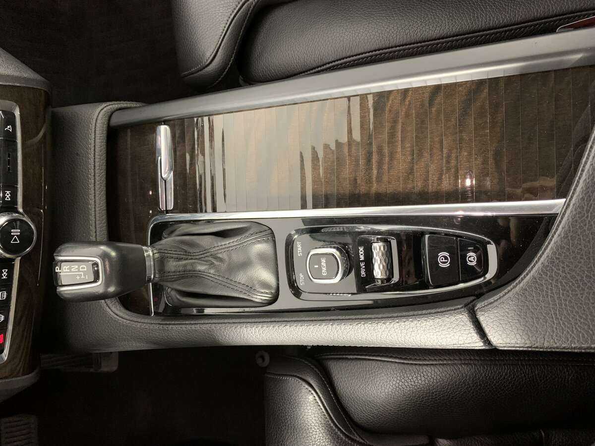 Volvo XC90 2016