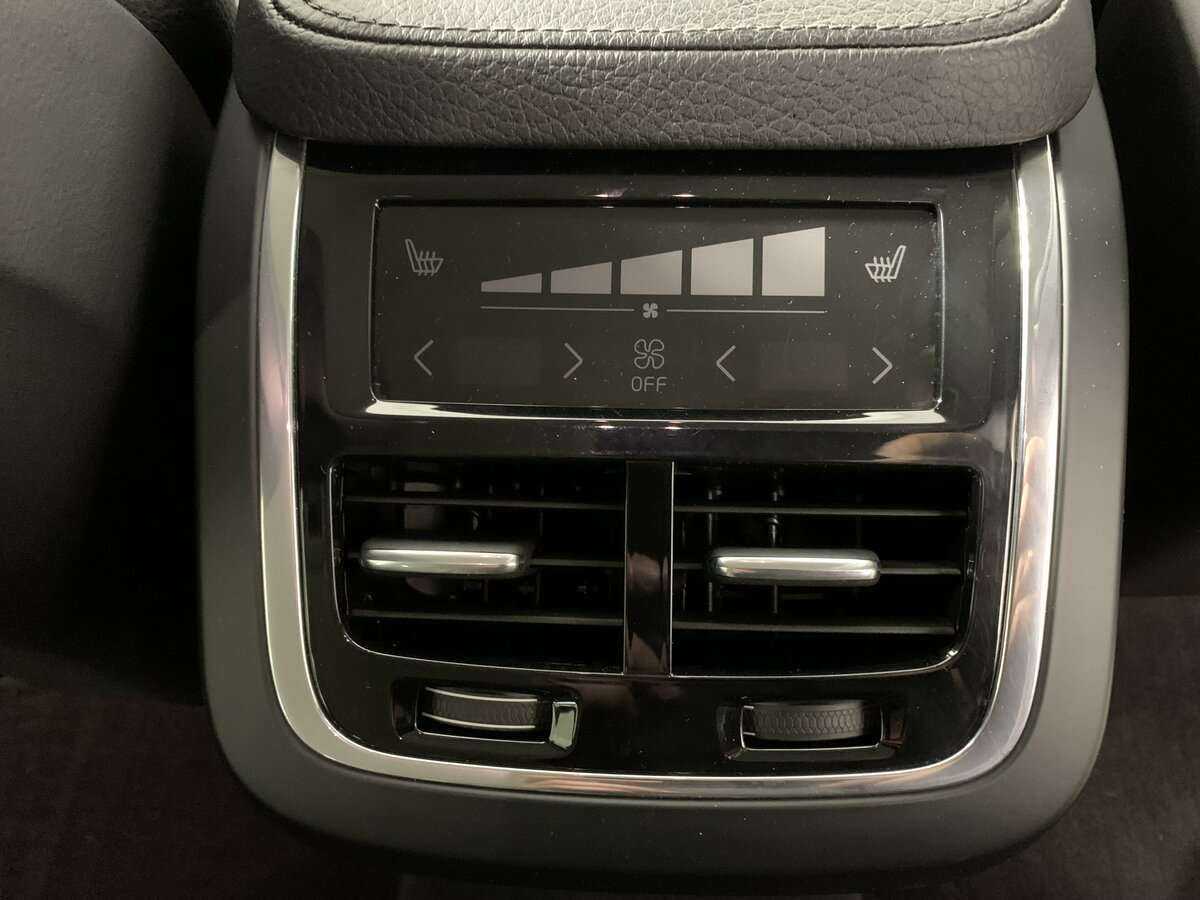 Volvo XC90 2016