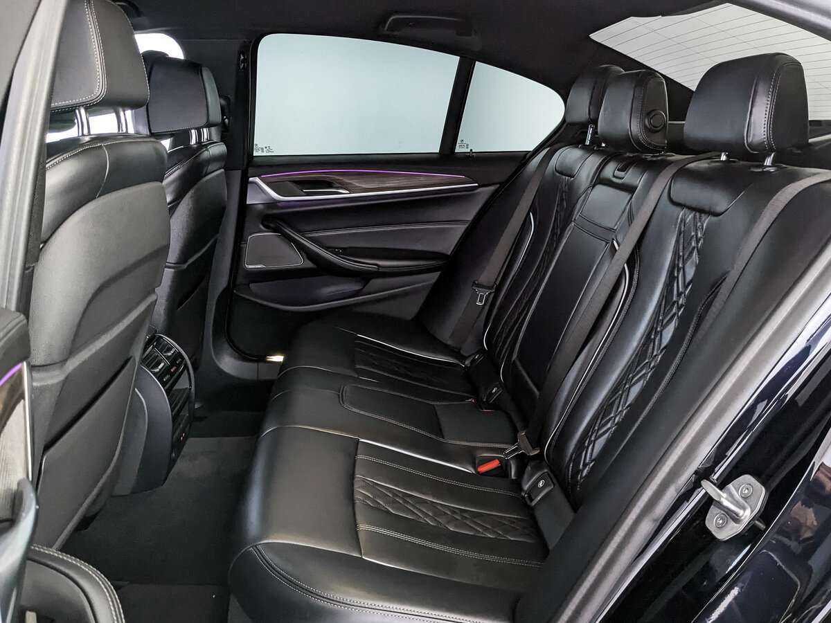 BMW 5 серии 2019