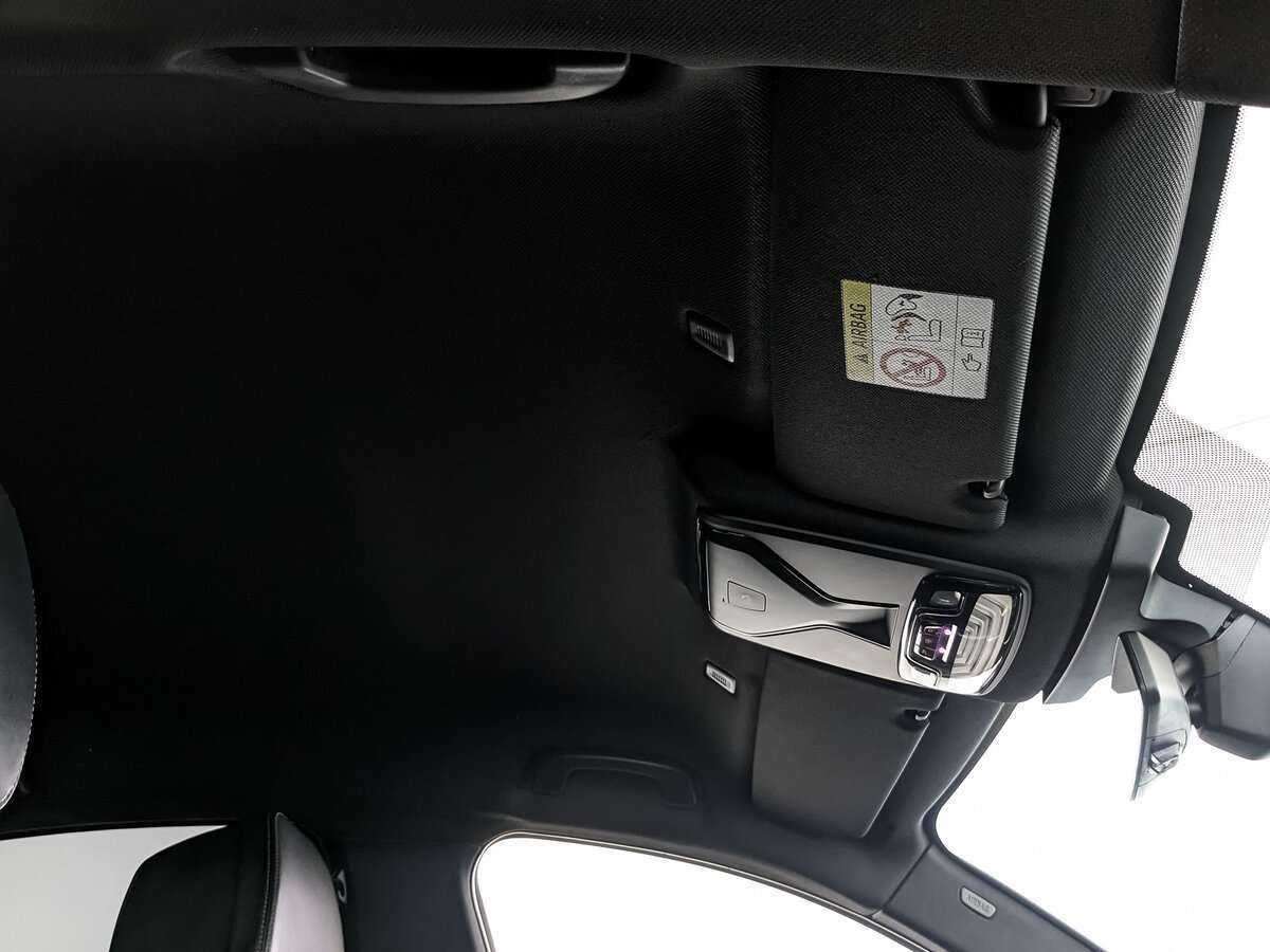 BMW 5 серии 2019