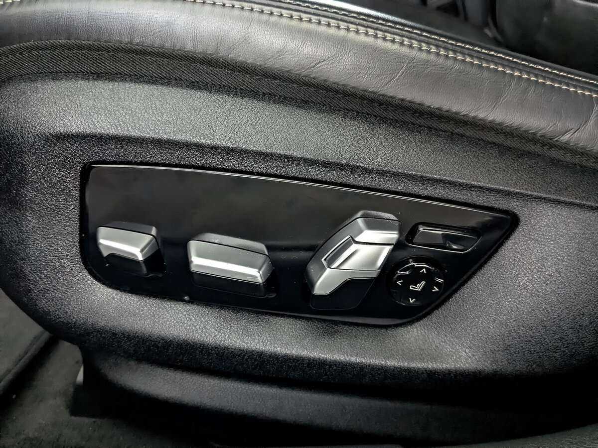 BMW 5 серии 2019