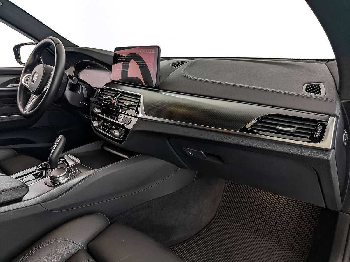 BMW 6 серии 2021